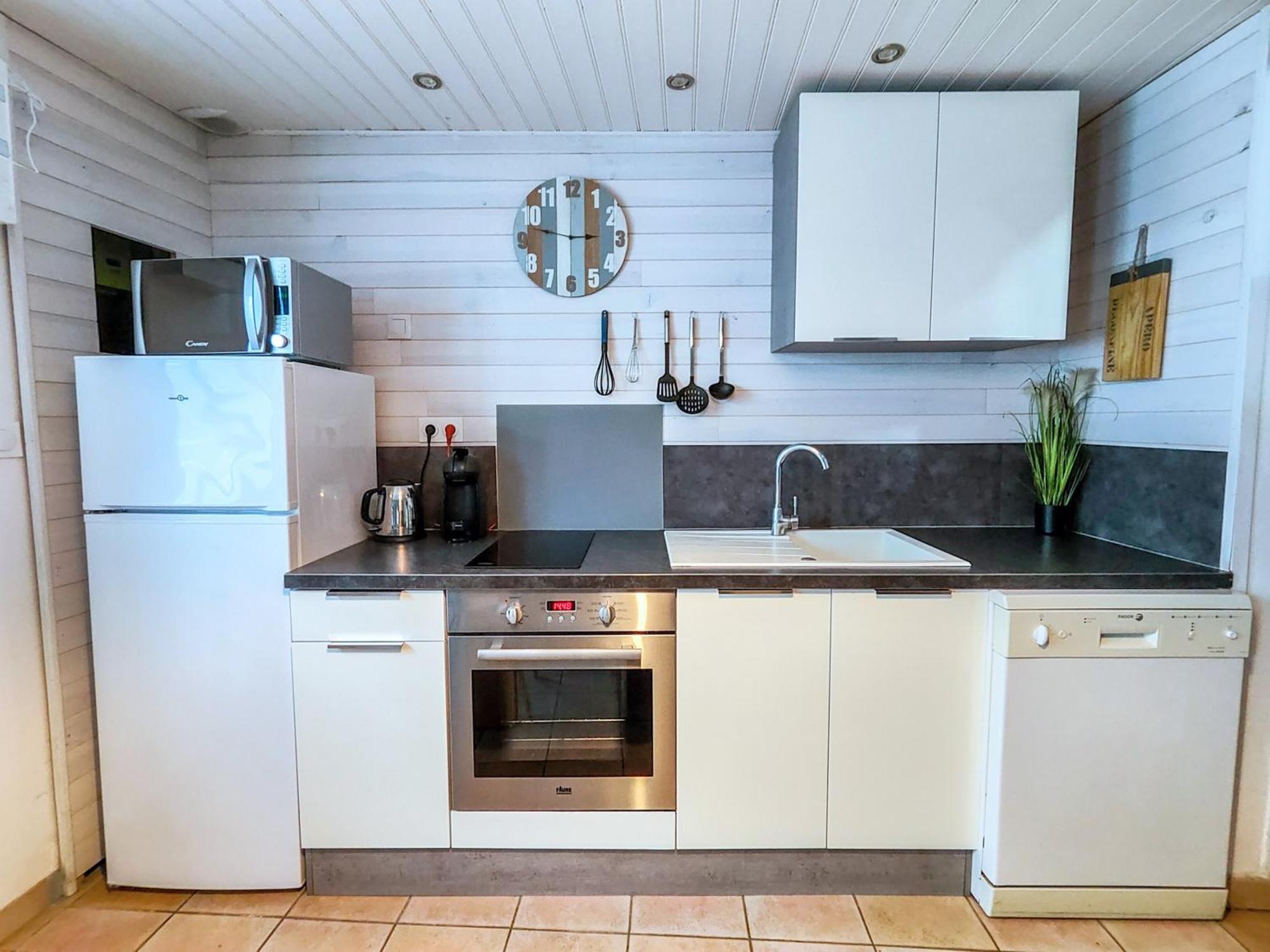 Agreable Maison Renovee En Hyper Centre Avec Patio Pornic Exteriér fotografie