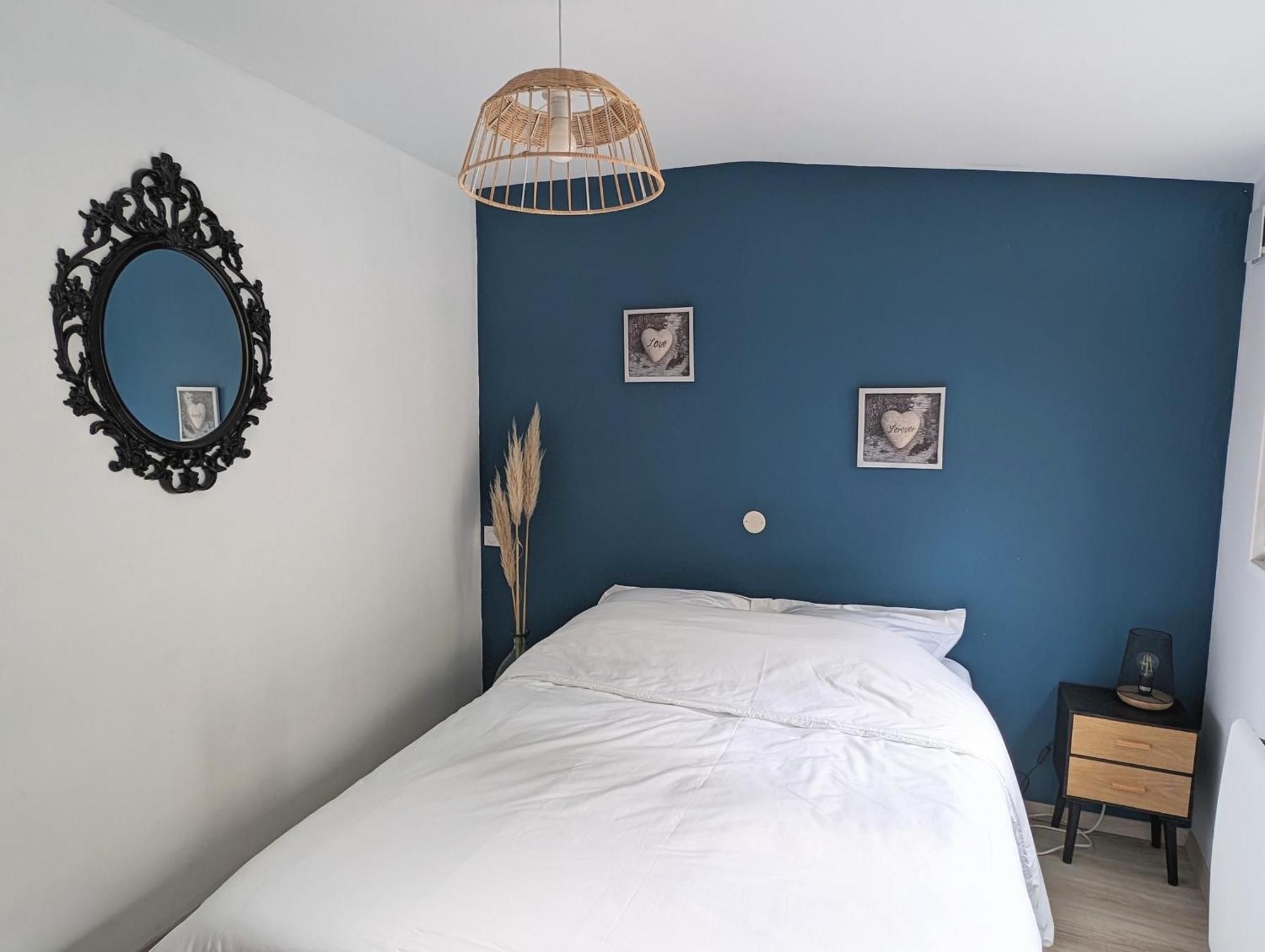 Agreable Maison Renovee En Hyper Centre Avec Patio Pornic Exteriér fotografie